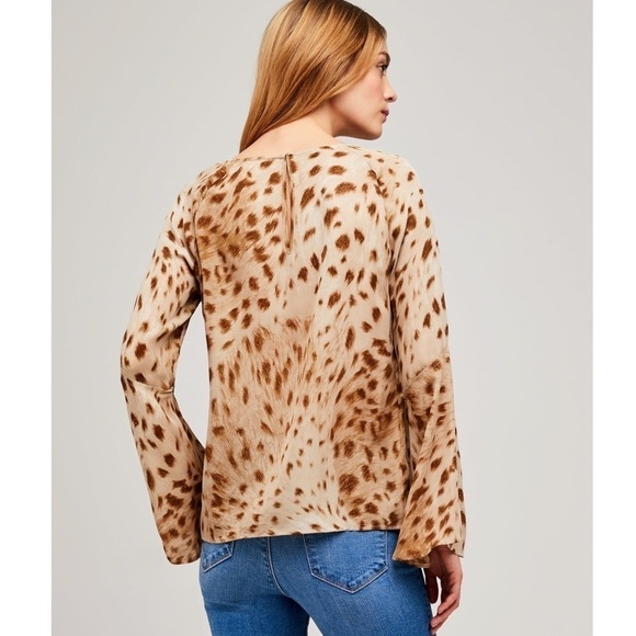 NWT L’AGENCE Silk Chiffon Watercolor Animal Print Long Bell Sleeve Relaxed Top S - Picture 8 of 16